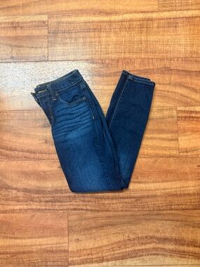 Universal Thread High Rise Dark Blue Skinny Jeans